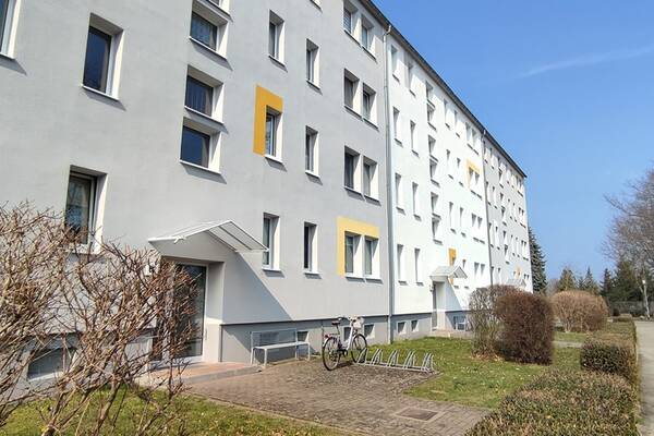 Erstbezug nach Renovierung! - Helle und geräumige 2-Raum-Wohnung sucht neue Mieter