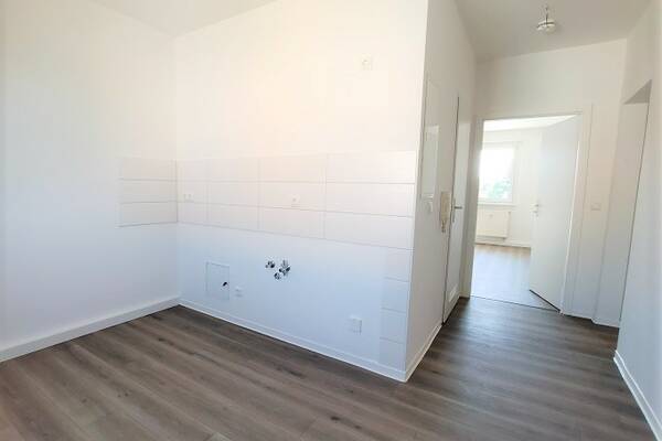 Wir erfüllen Wohnträume! - Renovierte Wohnung mit offener Wohnküche am schönen Lindengarten gelegen