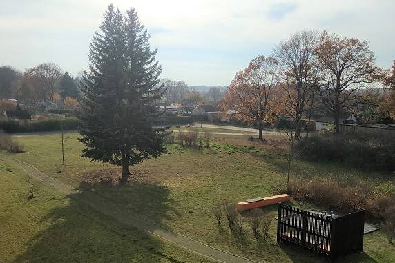 Zu vermieten! - Sanierte und bezugsfertige 2-Raum-Wohnung mit modernem Tageslichtbad